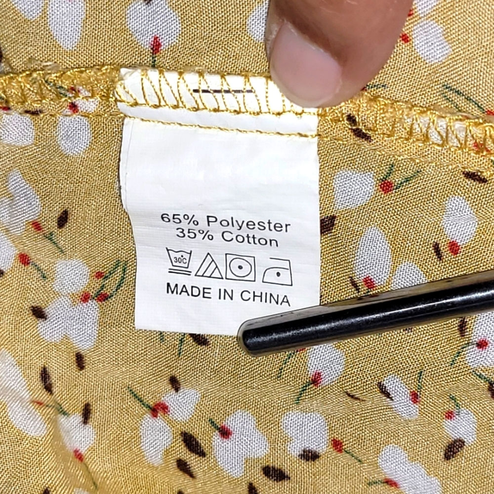 XL Cotton Blend Button Down Chic Mustard Floral Blouse with Tassel Details - Picture 4 of 5